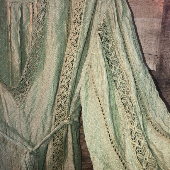 💕 TRADED💕♥️HP♥️Free People flowy embroidered romper - Picture 3 of 7